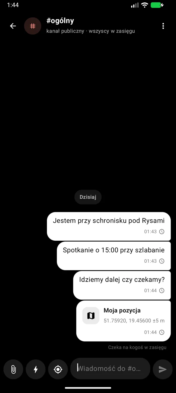 Kanał #ogólny z wiadomościami i pozycją GPS